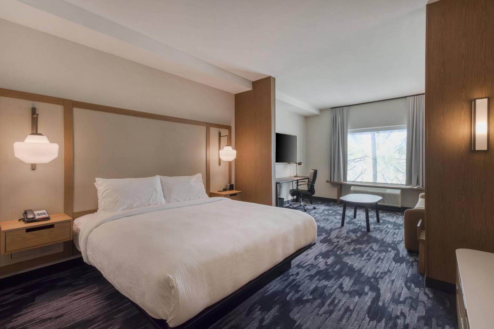 Fairfield Inn & Suites By Marriott Charlotte Belmont Экстерьер фото