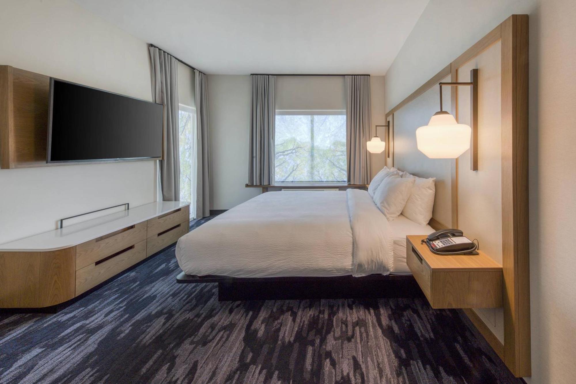 Fairfield Inn & Suites By Marriott Charlotte Belmont Экстерьер фото